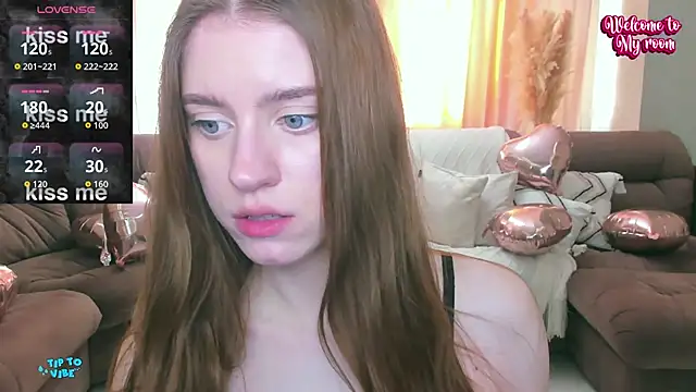 Chat +18 de Erica_Kiss ao vivo