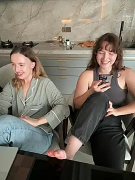 Nura_n_Sarah 웹캠 쇼