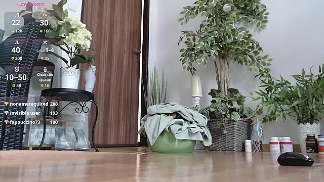 Squirtmania 现场XXX聊天