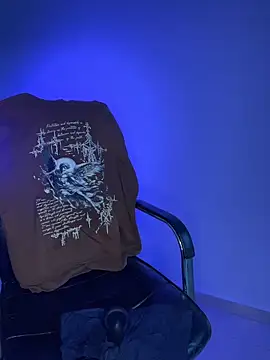 XXX chat uživo modela BjornSteel