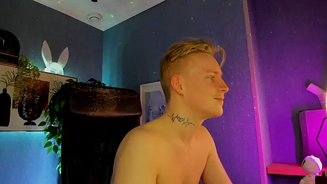 AlexxSweet Adlı Modelin Canlı XXX Sohbeti