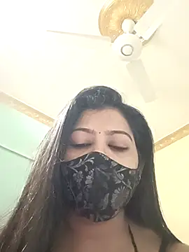 Živý XXX chat SANAYA_ROY