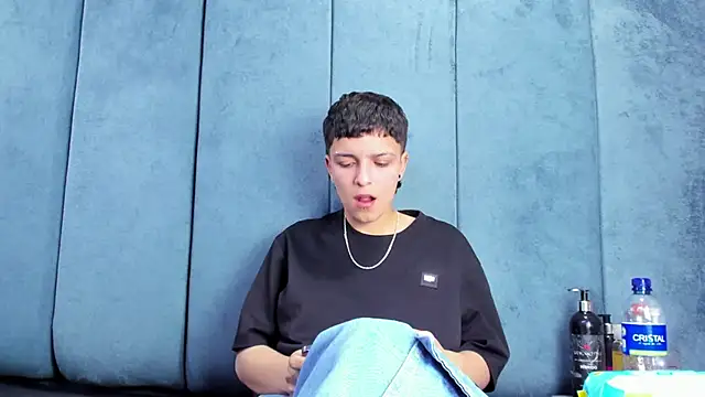 Megan_Thompson_'s Live XXX Chat