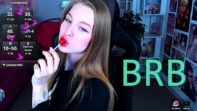 XXX chat uživo modela CuteMousee