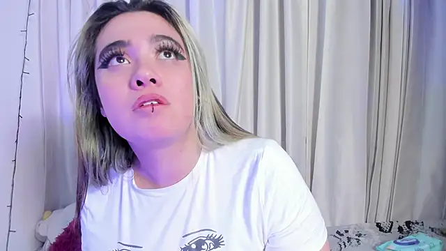 Lilith_Zenith_のライブXXXチャット