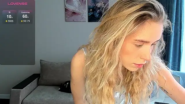 Elysia_kiss Live XXX Chat