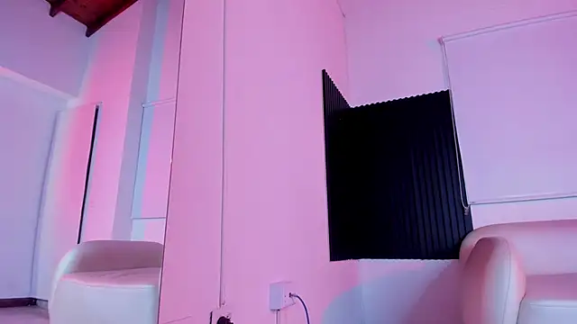 Agathe_caius' Webcam Show