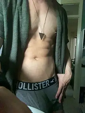 MattMiller28: διαδικτυακό σόου στην κάμερα