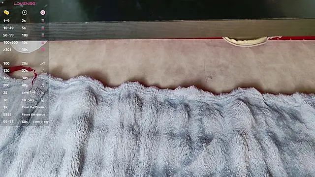 KarinaNoir live XXX chat