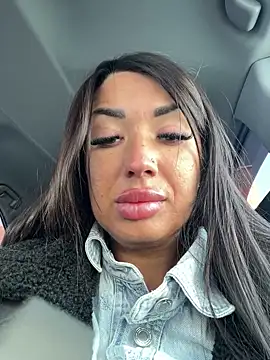 Chatroom XXX en direct de RuslanaXX