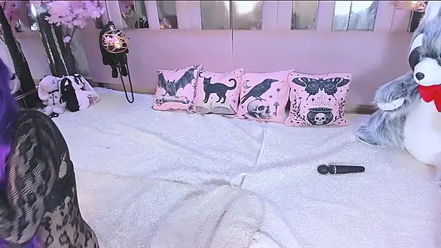 BizzyNoar's Live XXX Chat