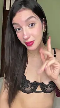 Emily-hottson's Live XXX Chat