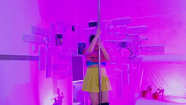 CeceliaJohnson Pertunjukan Webcam