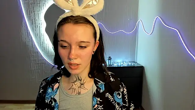 Elastikisss: онлайн-секс-чат