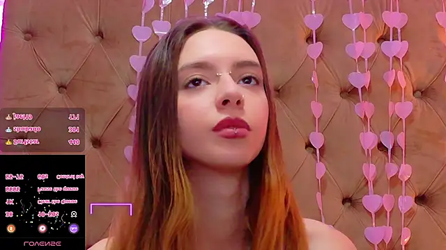 CoraVex's Live XXX Chat