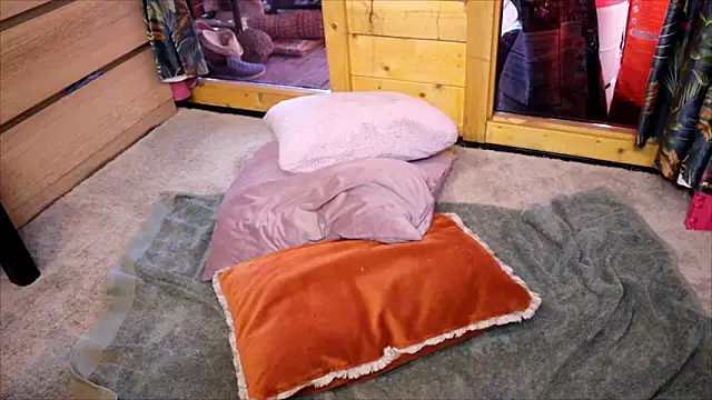 Živý XXX chat LittleMe97