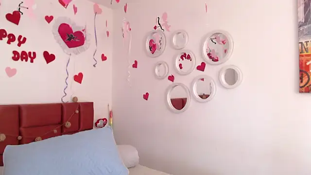 Malaika_Rousse 现场XXX聊天