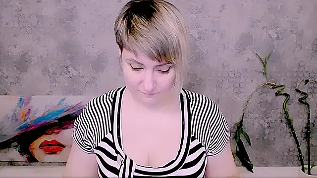 Chat XXX en directo de Djullia