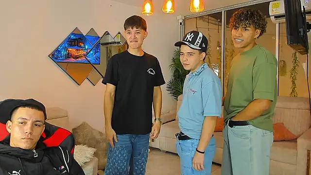 Онлайн чат XXX Houseofwarrios