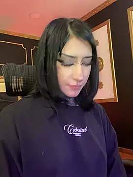 Kat_VonDe – Naživo XXX chat