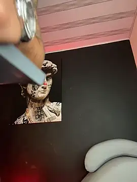 Chat +18 de Dimitri_Colleman ao vivo