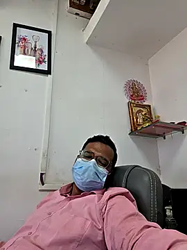 HunterHulk Adlı Modelin Web Kamerası Şovu