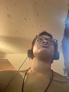 nickytheehawtien Live XXX chat