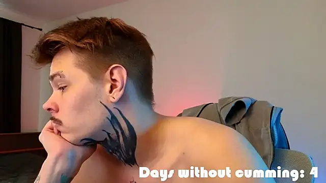 XXX chat uživo modela DENIS_HERE