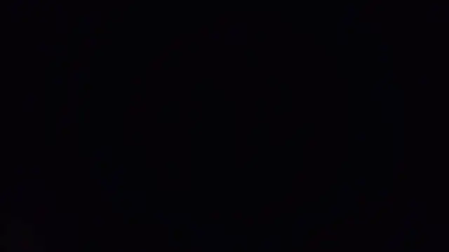 Pokazy przed kamerką – k-dong