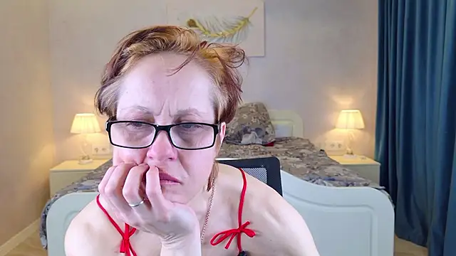 LioraWeiss Live XXX Chat