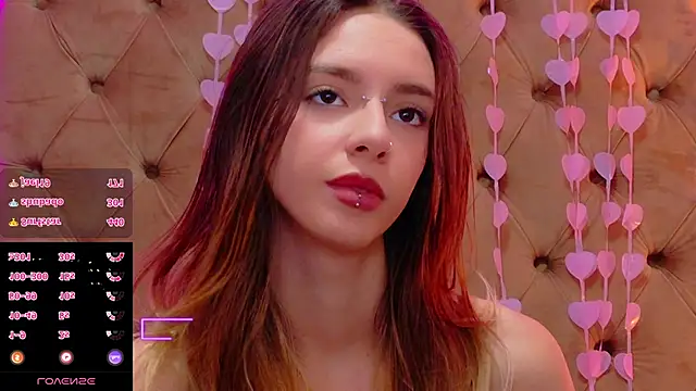 CoraVex Adlı Modelin Canlı XXX Sohbeti