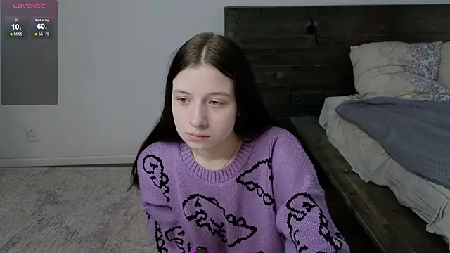 AlicePowells Show Webcam