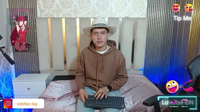 Webkamerová show estefan_tay