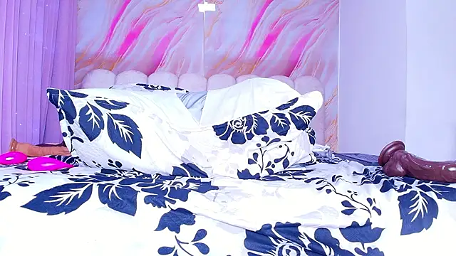 Chatroom XXX en direct de sofi_decker