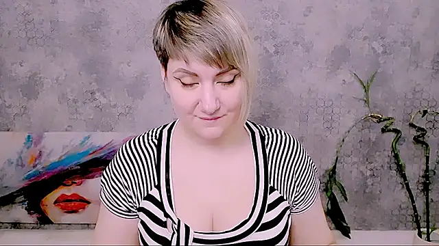 Živý XXX chat Djullia