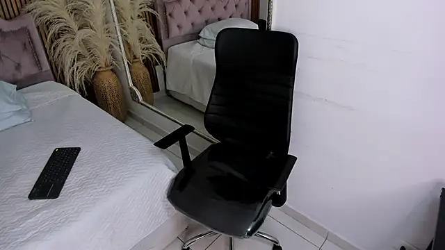 Starbutterflyy_'s Live XXX Chat