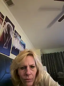 FireAfterDark 现场XXX聊天