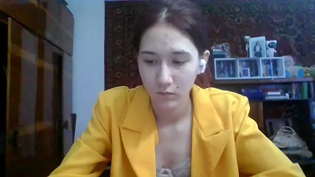 NickiKisinger's Live XXX Chat