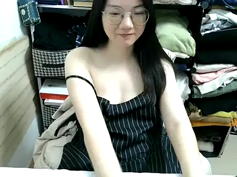 xiaoxiaowan11's Live XXX Chat