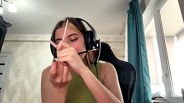 PluralPalaver Live XXX-chat