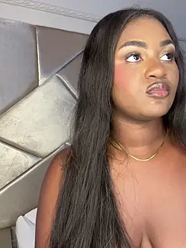 Noa_Adams 现场XXX聊天