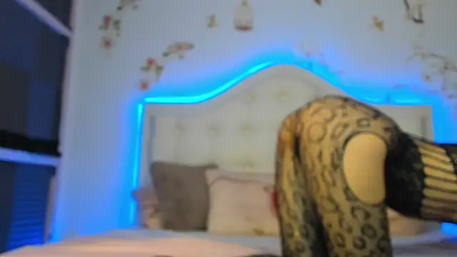 Chatroom XXX en direct de TinyBlair