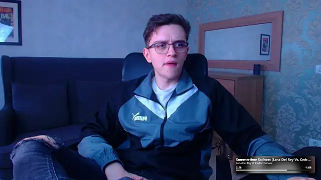 دردشة FelixStarkk الجنسية المباشرة