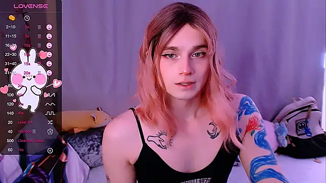 Živý XXX chat Alice_Hells