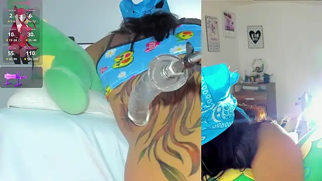 Онлайн чат XXX Rosy_Emely