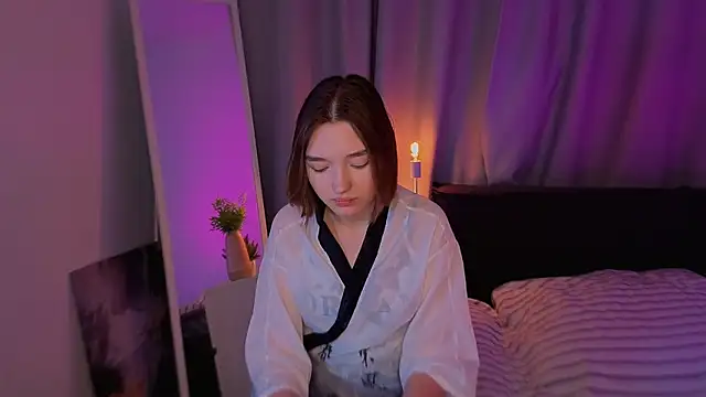 XXX chat uživo modela Leyla_crsh