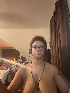 nickytheehawtie Chat XXX live