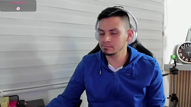 Rick_Adams' Live XXX Chat