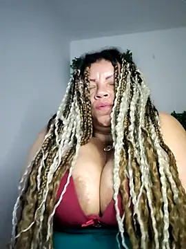 Eva_Luxein Webbikameraesitys