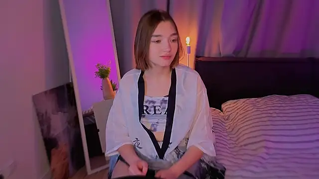 Leyla_crsh 即時 XXX 聊天